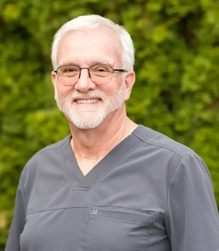 Dr. Wayne Kinney